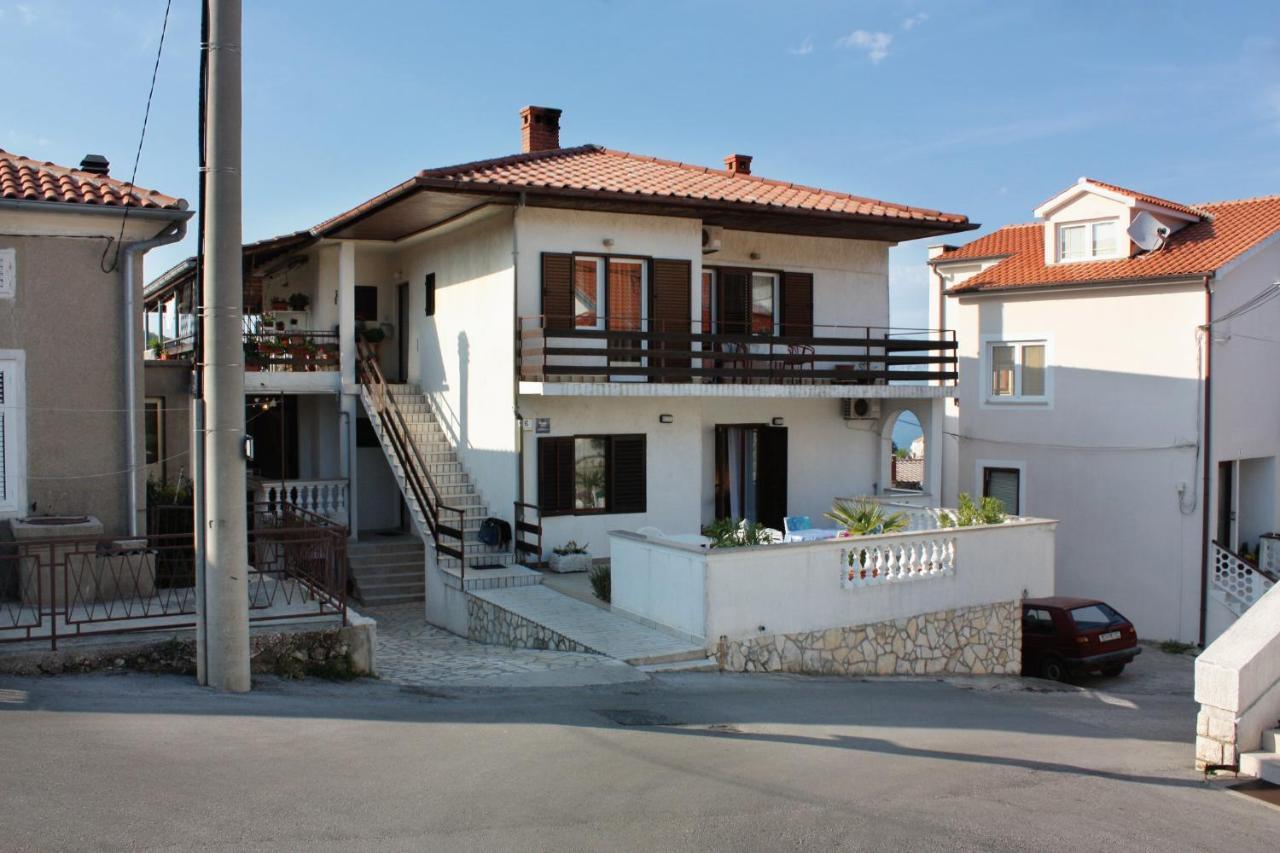 Apartment Vrbnik 5301B Εξωτερικό φωτογραφία